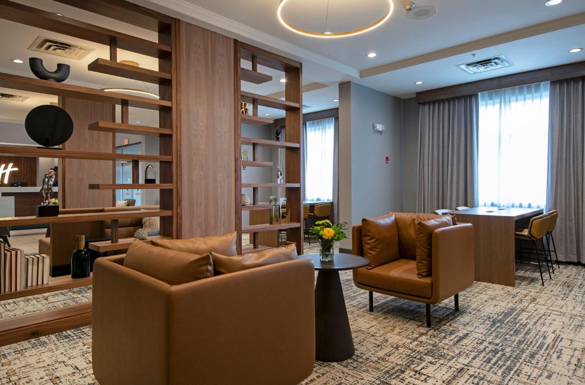 Holiday Inn Hotel And Suites-Kamloops By Ihg Exterior foto